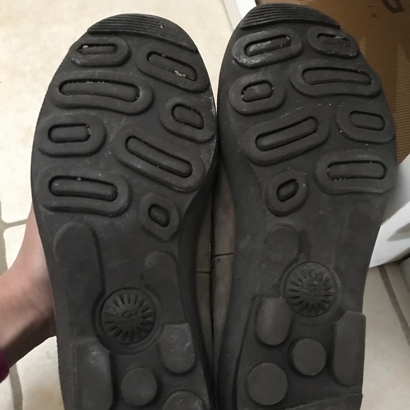 Brown Duclair UGG boots - Size 8 - Picture 7 of 12